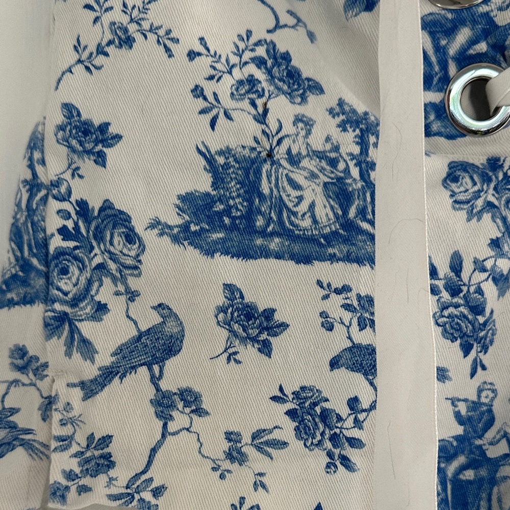 For Love & Lemons Women's Blue Toile Lace-Up Shorts - Picture 4 of 4